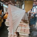 広島県産材の杉で壁板加工です。